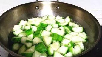 花椒吃瓜,揭秘花椒与吃瓜的奇妙搭配